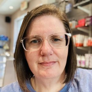 Meet your Posher, Cara